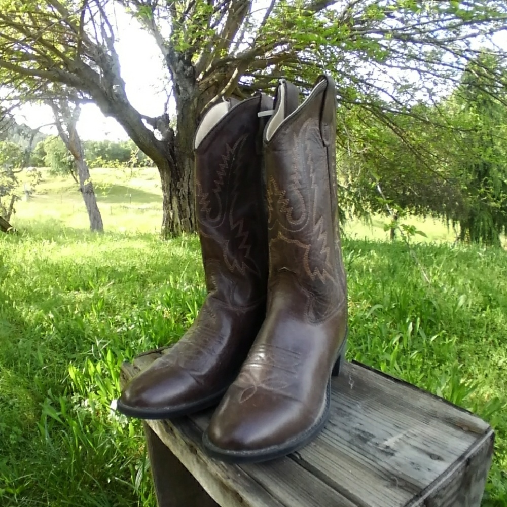 NWT Old West 4.5 (fits 6) Leather Cowboy Boots
